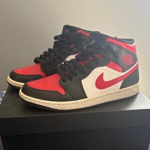 Jordan Sneakers Red Black White